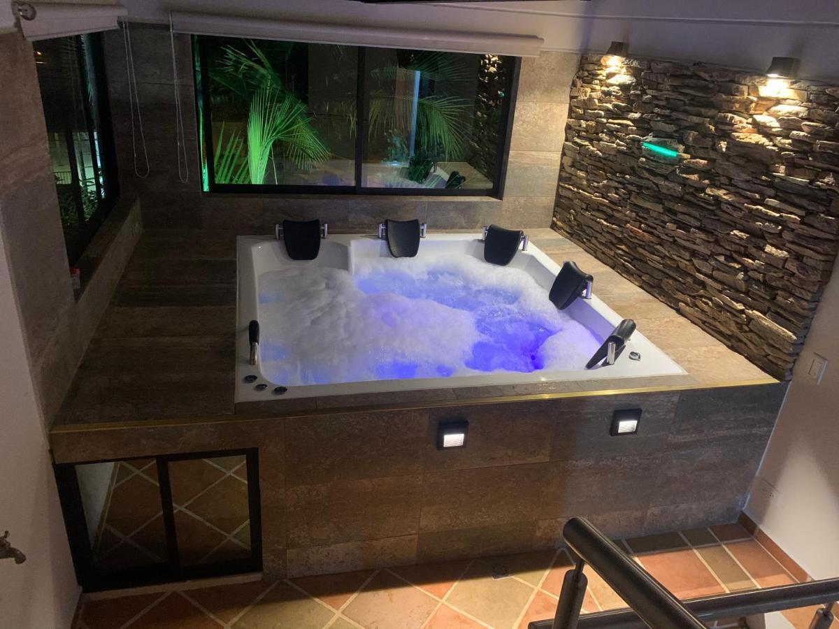 Apartahotel El Horizonte Guatapé 外观 照片